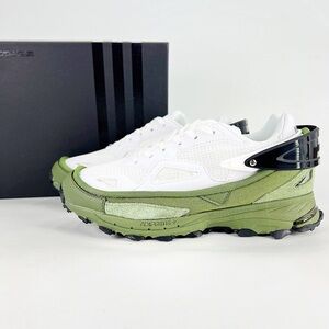 RAF SIMONS RESPONSE TRAIL